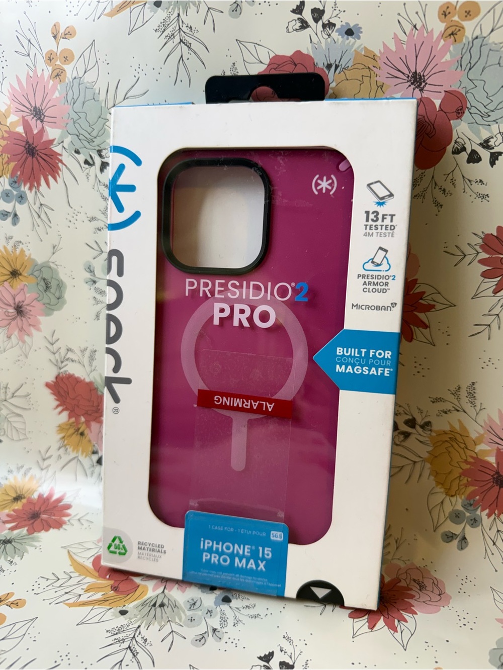 Speck Presidio2 Pro MagSafe iPhone 15 Pro Max Case